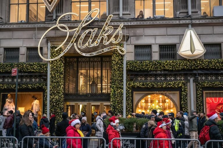 saks bankruptcy news