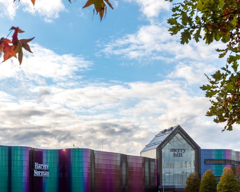 UK retailers revive physical stores