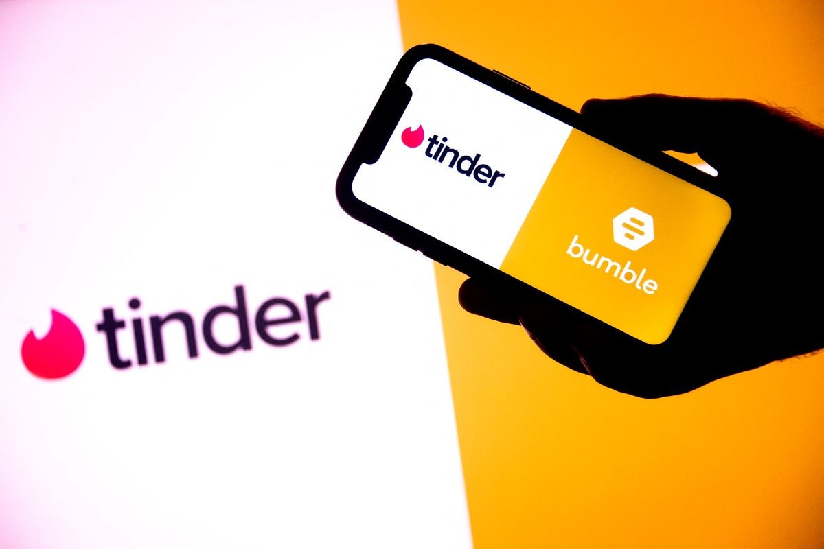 US job seekers using dating apps