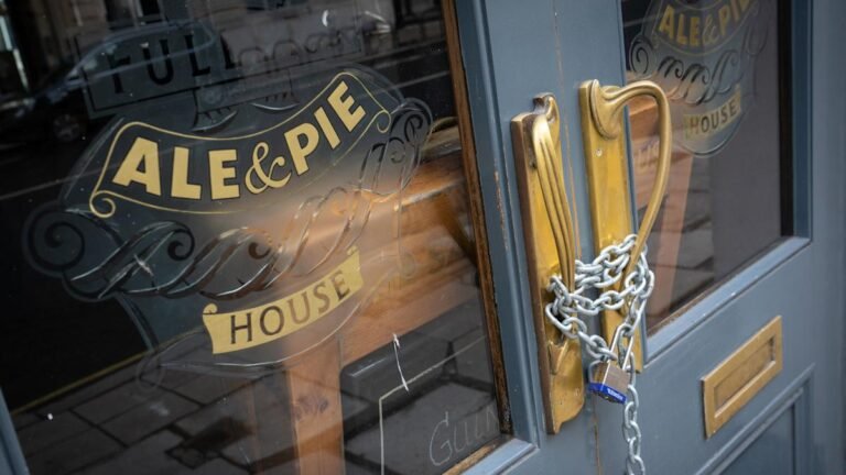 UK pub closure due to cost pressures