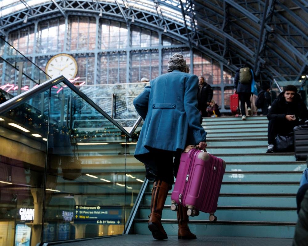 eurostar train at london station