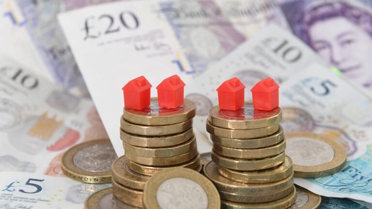 UK house sales on the rise